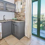 Gaia - Boutique Retreat Marathópoli