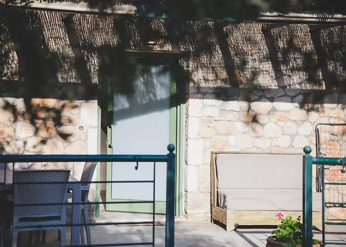 Gaia - Boutique Retreat Appartement Marathopoli