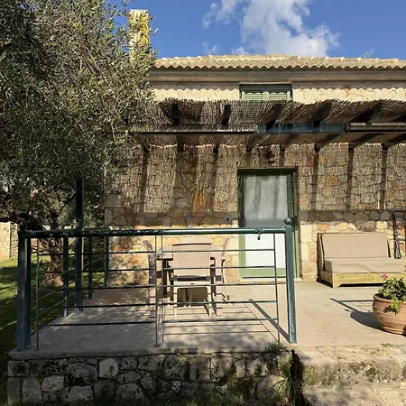 Gaia - Boutique Retreat Apartment *