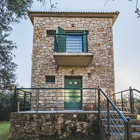Gaia - Boutique Retreat Daire Marathopoli