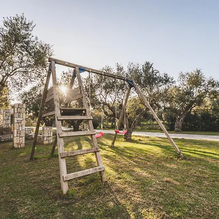 Gaia - Boutique Retreat * Marathopoli
