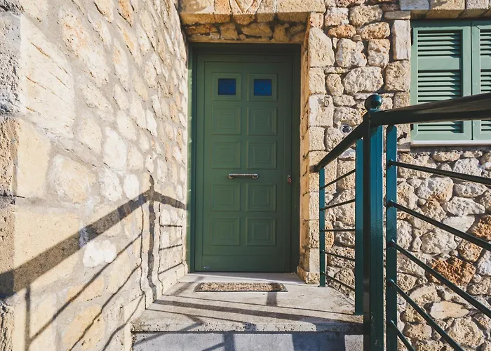 Lejlighed Gaia - Boutique Retreat Marathopoli